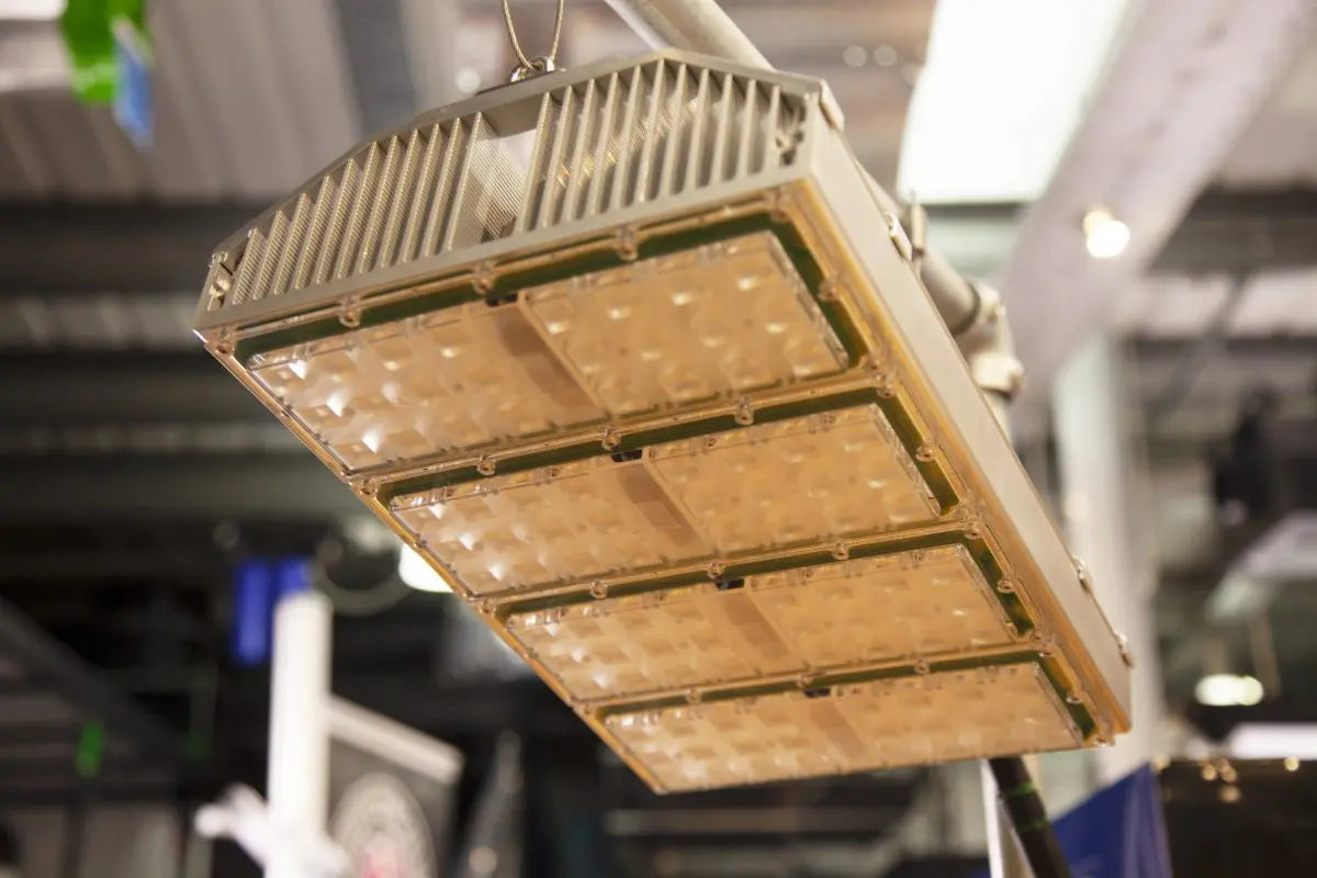 Mid-size (240w-300w) LEDs, Which is Best?