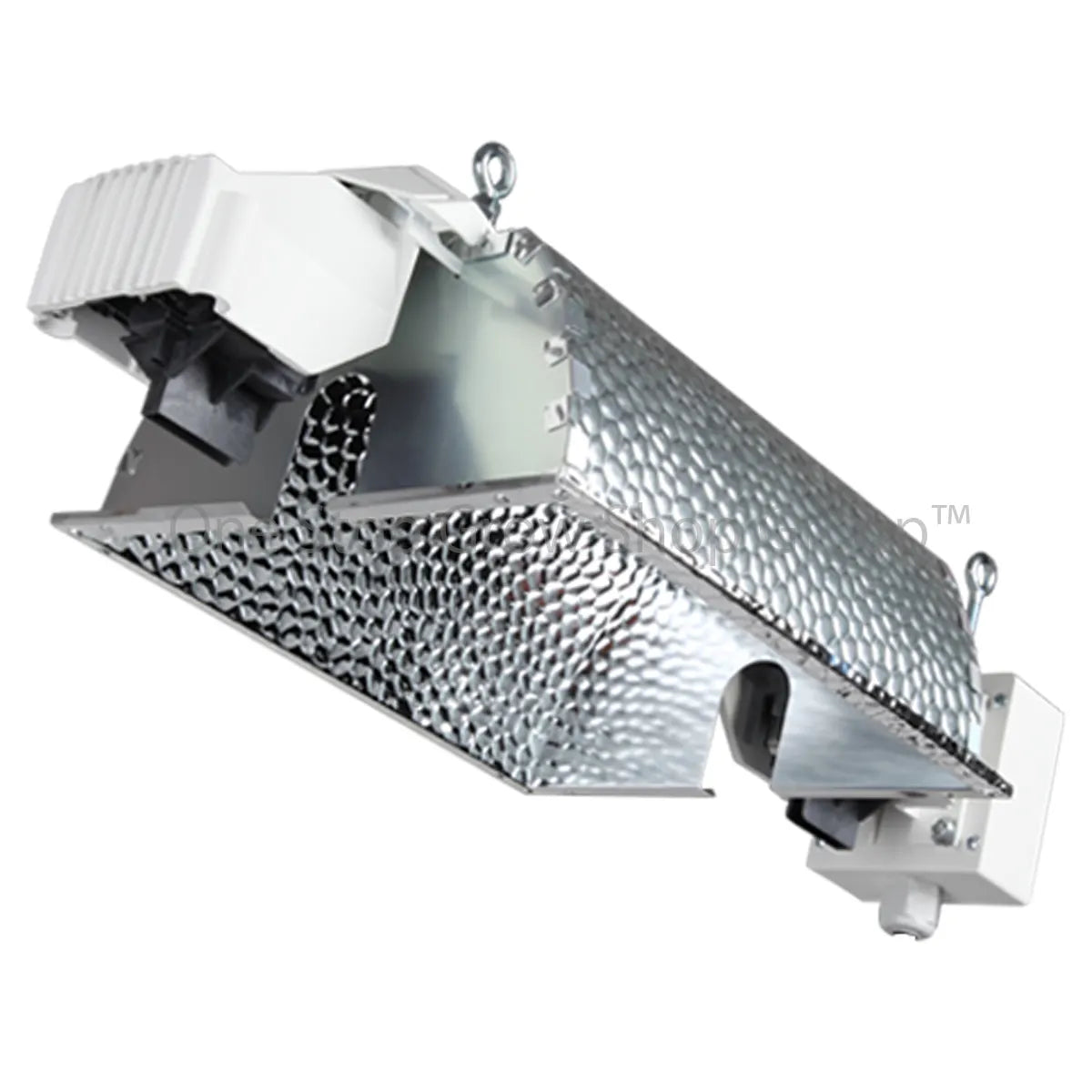 The Gavita Pro 750e Grow Light – Awesome Efficiency and Flexibility!
