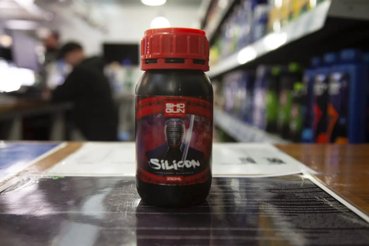 Using a silicon additive in your grow